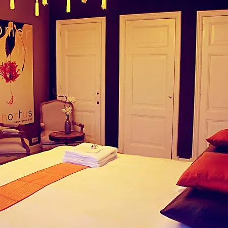 Bed & Breakfast Maison Indochine 4*