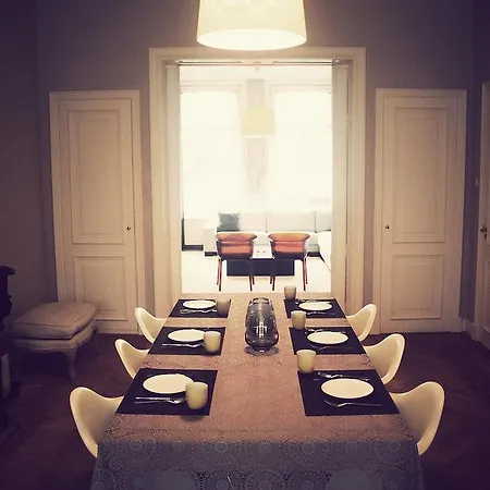 Maison Indochine 4* 海牙