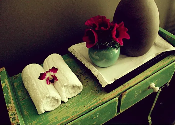 Bed & Breakfast Maison Indochine 4*